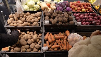 Ціни на овочі та яйця: чи здорожчали продукти на черкаському ринку Ціни на овочі та яйця: чи здорожчали продукти на черкаському ринку
