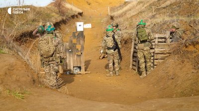 "Ця війна відмиє їм карму": як воюють колишні увʼязнені у складі одеської 28 бригади "Ця війна відмиє їм карму": як воюють колишні увʼязнені у складі одеської 28 бригади