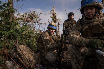 Чернов про боротьбу за "Оскар" і "2000 метрів до Андріївки": "Радість є, але вона під вагою відповідальності" Чернов про боротьбу за "Оскар" і "2000 метрів до Андріївки": "Радість є, але вона під вагою відповідальності"