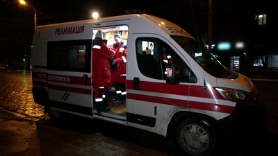 "Працюємо без зупину, тримаємось": про роботу рівненської екстренки під час відключень світла "Працюємо без зупину, тримаємось": про роботу рівненської екстренки під час відключень світла