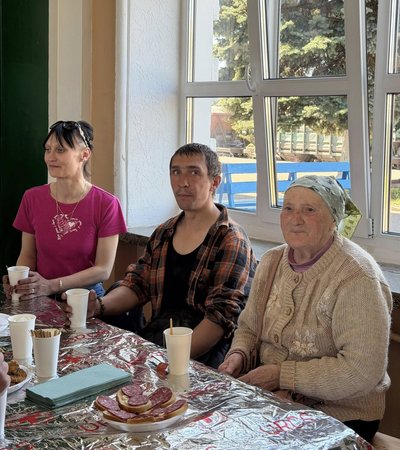 Приїхали 25 людей: евакуаційний потяг прибув на Рівненщину