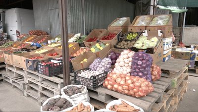 Знизилися ціни на овочі та фрукти Знизилися ціни на овочі та фрукти