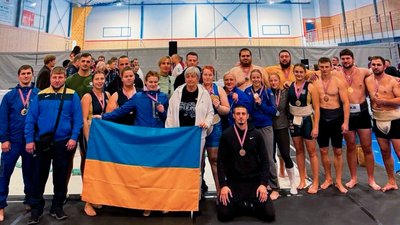 Спортсменка з Чернігівщини виборола "срібло" на міжнародному турнірі з сумо Спортсменка з Чернігівщини виборола "срібло" на міжнародному турнірі з сумо