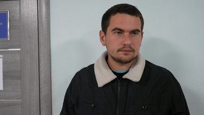 Житель Хмельниччини Тимофій чекає на перший закордонний паспорт, жовтень 2025 року, Хмельницький Житель Хмельниччини Тимофій чекає на перший закордонний паспорт, жовтень 2025 року, Хмельницький