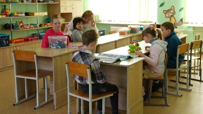 "Вони все розуміють": у Кропивницькому долучилися до акції підтримки людей із синдромом Дауна "Шкарпетуйся" "Вони все розуміють": у Кропивницькому долучилися до акції підтримки людей із синдромом Дауна "Шкарпетуйся"