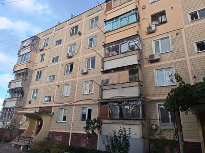 Померла поранена через атаку на Шахтарське, супермаркет роздав вціліле. Головні новини Дніпра та області 21 жовтня Померла поранена через атаку на Шахтарське, супермаркет роздав вціліле. Головні новини Дніпра та області 21 жовтня