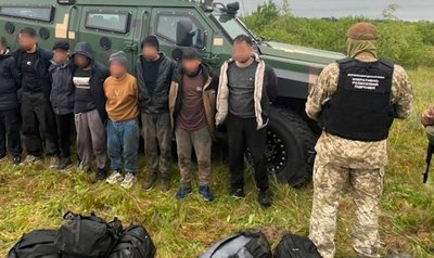 Як бійці дев'ятого прикордонного загону охороняють кордон Рівненщини з Республікою Білорусь