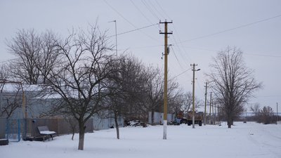 Працює один магазин, відділення пошти закрилося: як живуть у прифронтовому Зарічному на Дніпропетровщині Працює один магазин, відділення пошти закрилося: як живуть у прифронтовому Зарічному на Дніпропетровщині