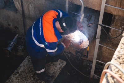 У Києві взялися за ремонт тепломереж: готуються до наступного опалювального сезону У Києві взялися за ремонт тепломереж: готуються до наступного опалювального сезону