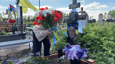 "Були прострелені обидві ноги": історія полеглого офіцера Дмитра Люлюка з Хмельниччини "Були прострелені обидві ноги": історія полеглого офіцера Дмитра Люлюка з Хмельниччини
