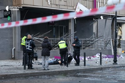 Удар по Києву: наслідки ракетної атаки в Оболонському районі Удар по Києву: наслідки ракетної атаки в Оболонському районі