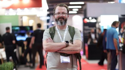 Перший удар російського "Ланцета" по Чернігову: чим небезпечний цей безпілотник Перший удар російського "Ланцета" по Чернігову: чим небезпечний цей безпілотник