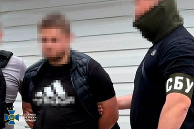 У Сумах судитимуть жителя Київщини за підозрою у підпалі трьох авто Сил оборони У Сумах судитимуть жителя Київщини за підозрою у підпалі трьох авто Сил оборони