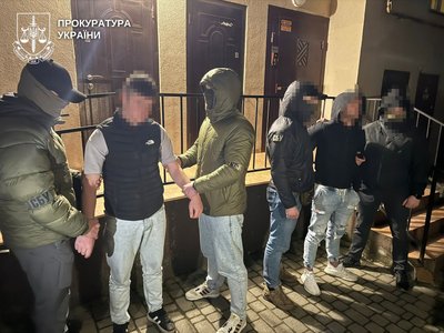 П’ятьох жителів Рівненщини судитимуть за переправлення чоловіків через держкордон П’ятьох жителів Рівненщини судитимуть за переправлення чоловіків через держкордон