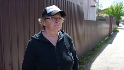 "За один день чотири влучання". Баранівку у Сумах планують закрити антидроновими сітками "За один день чотири влучання". Баранівку у Сумах планують закрити антидроновими сітками