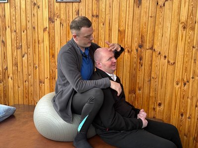 "Він захищав нашу Україну": на Львівщині військовий Віталій Шумей відзначає 38-й день народження під час реабілітації "Він захищав нашу Україну": на Львівщині військовий Віталій Шумей відзначає 38-й день народження під час реабілітації