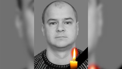 РФ атакувала енергетиків дронами: до роботи повернулись два працівники, один ще у лікарні РФ атакувала енергетиків дронами: до роботи повернулись два працівники, один ще у лікарні