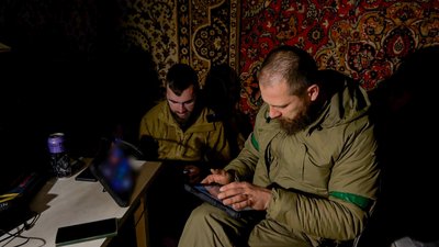 Військовослужбовці взвод ударних БпЛА полку "Цунамі" бригада Нацполіції "Лють" Торецьк Донецька область