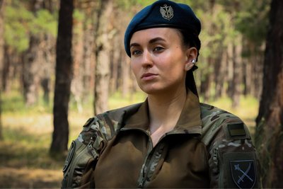 «Я бачила три види війни»: Ярина Чорногуз про сім років у війську, Херсонщину та літературу «Я бачила три види війни»: Ярина Чорногуз про сім років у війську, Херсонщину та літературу