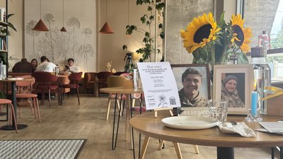 «Стіл пам’яті» в Ужгороді: як долучилися до всеукраїнської акції «Стіл пам’яті» в Ужгороді: як долучилися до всеукраїнської акції
