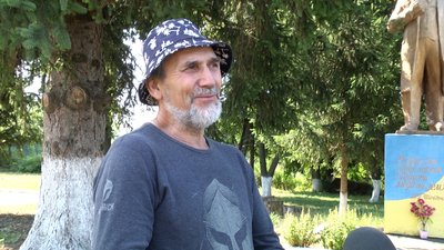 Шевченко замість Леніна: історія перетворення пам'ятника на Житомирщині Шевченко замість Леніна: історія перетворення пам'ятника на Житомирщині