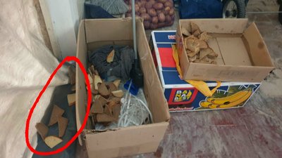 Неправильно зберігають продукти: у Коропській школі на Чернігівщині виявили недоліки Неправильно зберігають продукти: у Коропській школі на Чернігівщині виявили недоліки