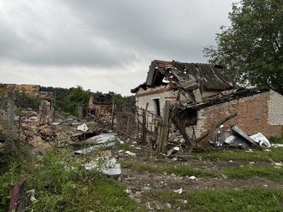 «Сусіди кричали»: очевидці про удар двома КАБами по околиці Сум