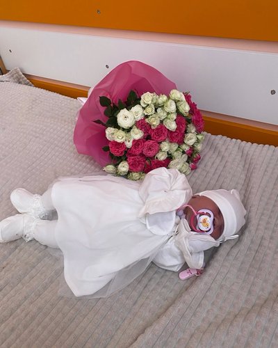 У Львові 42-річна жінка народила десяту дитину: дівчинку назвали Евеліною У Львові 42-річна жінка народила десяту дитину: дівчинку назвали Евеліною