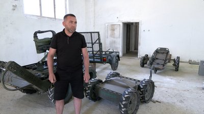 "Примари" для фронту: на Черкащині виготовляють багатофункціональні наземні дрони "Примари" для фронту: на Черкащині виготовляють багатофункціональні наземні дрони