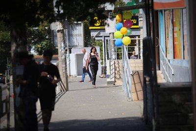 Удар "Молнією", перекриття траси М-14, антидронові сітки. Херсон у фото за тиждень Удар "Молнією", перекриття траси М-14, антидронові сітки. Херсон у фото за тиждень