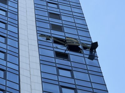 "Чоловіка ледь не винесло з квартири вибуховою хвилею". Що розповіли дніпряни про ніч масованих ударів "Чоловіка ледь не винесло з квартири вибуховою хвилею". Що розповіли дніпряни про ніч масованих ударів