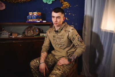 Боєць "Хартії" "Лютік" Боєць "Хартії" "Лютік"
