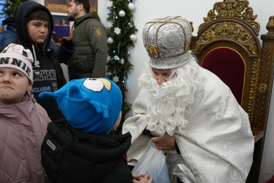У Черкасах відкрили резиденцію святого Миколая У Черкасах відкрили резиденцію святого Миколая