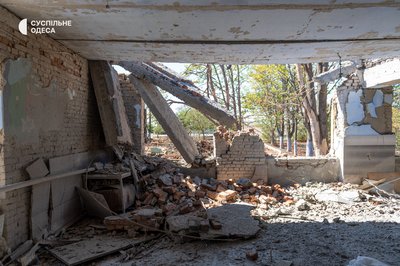 "Немає школи – немає села": як Вишневе на Одещині живе після двох атак РФ "Немає школи – немає села": як Вишневе на Одещині живе після двох атак РФ