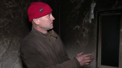 "Знайшли сірники і підпалили килим": розповіли подробиці пожежі, в якій загинули троє дітей на Рівненщині "Знайшли сірники і підпалили килим": розповіли подробиці пожежі, в якій загинули троє дітей на Рівненщині