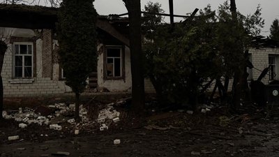 Армія РФ "Геранями" атакувала центр Новгорода-Сіверського: під обстрілом опинився житловий масив міста Армія РФ "Геранями" атакувала центр Новгорода-Сіверського: під обстрілом опинився житловий масив міста
