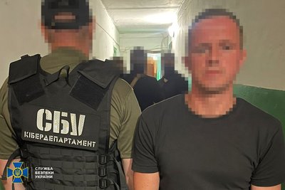 Щомісяця виробляли до 100 кг психотропів: СБУ заявила про знешкодження наркосиндикату в Одесі Щомісяця виробляли до 100 кг психотропів: СБУ заявила про знешкодження наркосиндикату в Одесі