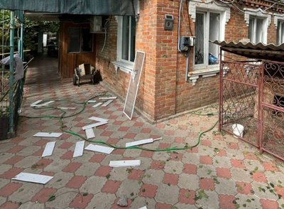 Загибла та поранені у Нікополі, збиті ракети й дрон, відключення світла. Головні новини Дніпра та області 9 вересня Загибла та поранені у Нікополі, збиті ракети й дрон, відключення світла. Головні новини Дніпра та області 9 вересня