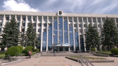 Хочуть розпустити фракцію ВО "Батьківщина" у Рівненській обласній раді Хочуть розпустити фракцію ВО "Батьківщина" у Рівненській обласній раді