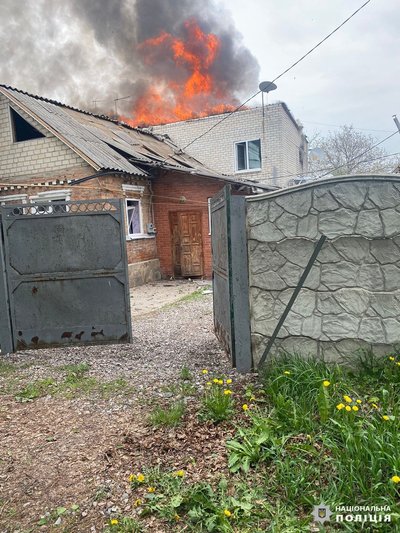 По Дергачах під Харковом росіяни вдарили по центру авіабомбою