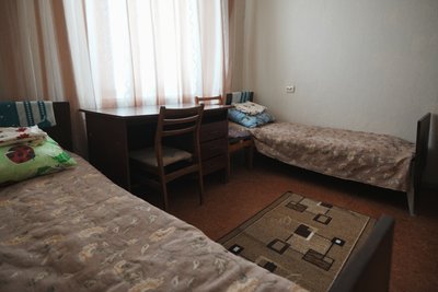Кімната у гуртожитку для ВПО у Харкові Кімната у гуртожитку для ВПО у Харкові