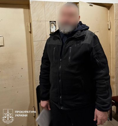 Підозрюваний монах Підозрюваний монах