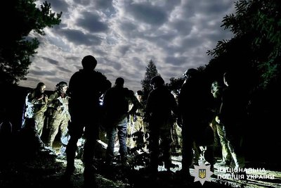 "Війна очима пілота дронів": історія бійця з Вінниччини, який працює на передовій "Війна очима пілота дронів": історія бійця з Вінниччини, який працює на передовій