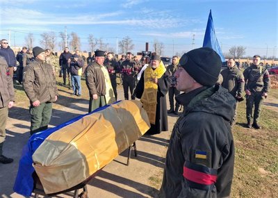 У Харкові поховали загиблого нацгвардійця Саміра Рустамова У Харкові поховали загиблого нацгвардійця Саміра Рустамова