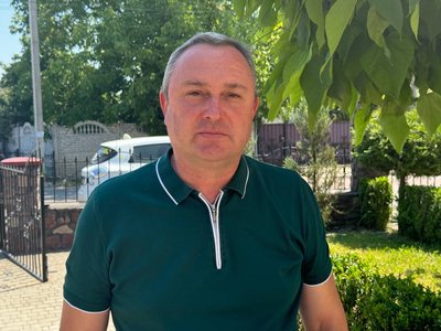 "Допомога не у тих обсягах, як хотілось би", — Олександр, який постраждав від вибухів у селі Березина "Допомога не у тих обсягах, як хотілось би", — Олександр, який постраждав від вибухів у селі Березина