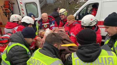 Майже 50 поранених і загиблі: Київ оговтується після повітряної атаки РФ Майже 50 поранених і загиблі: Київ оговтується після повітряної атаки РФ