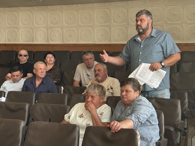 У Малині на Житомирщині за понад мільйон гривень встановлять світлофор та покладуть тактильну плитку У Малині на Житомирщині за понад мільйон гривень встановлять світлофор та покладуть тактильну плитку