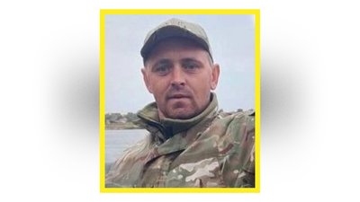 На Чернігівщині попрощалися із шістьма захисниками України На Чернігівщині попрощалися із шістьма захисниками України