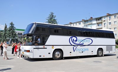 Діти військових, Безьє Діти військових, Безьє