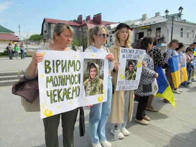 кременець, акція підтримки, військовополонені,зниклі безвісти